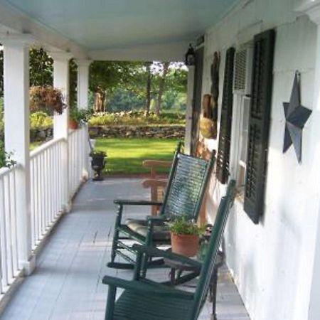 The Inn At Stony Creek Уорик Экстерьер фото