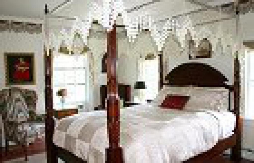 The Inn At Stony Creek Уорик Номер фото